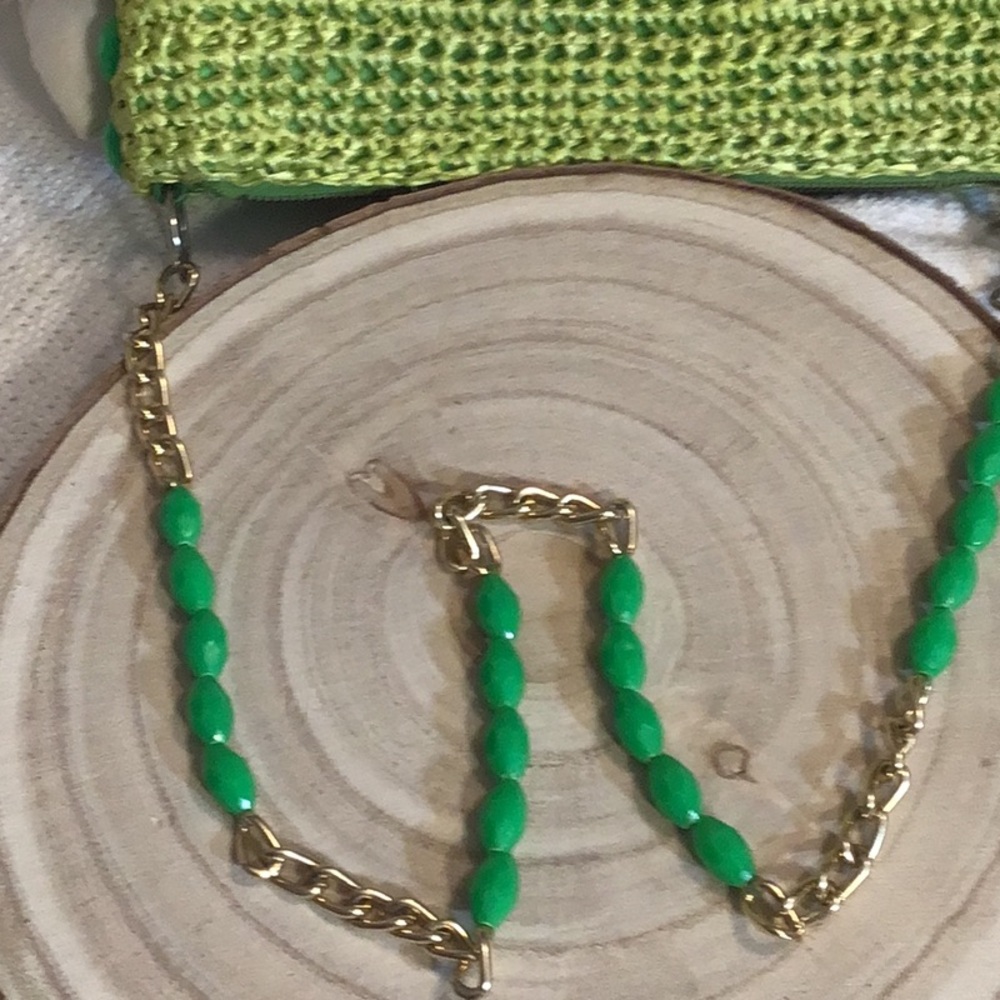 Vintage 1950 green beaded and Wicker purse in excellent condition - Picture 6 of 8